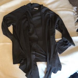 Columbia Omni wick light sweater/cover up